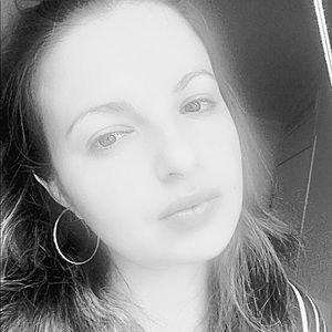 Meet your Posher, Veronica